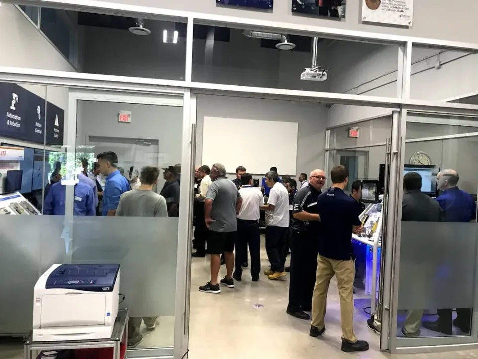 Aperçu du Salon Proax Automation